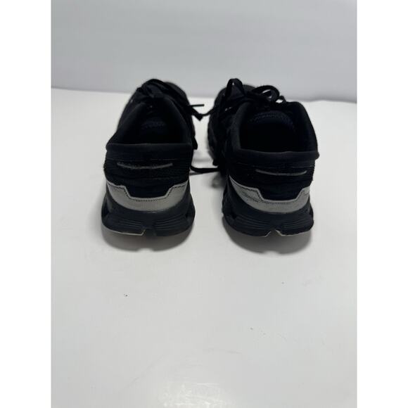 On Running Black Athletic Shoes - Picture 4 of 7